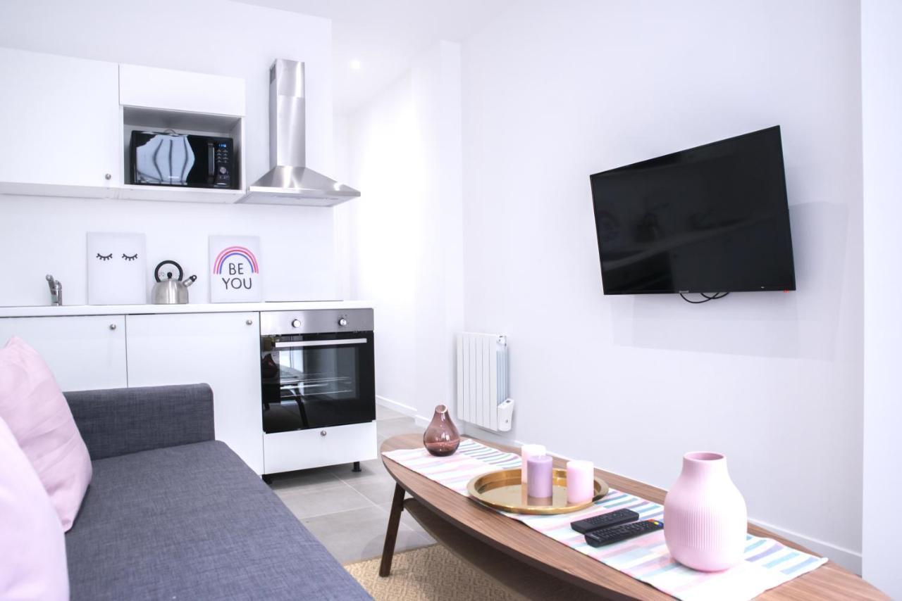 Home In Paris - Paris East ภายนอก รูปภาพ